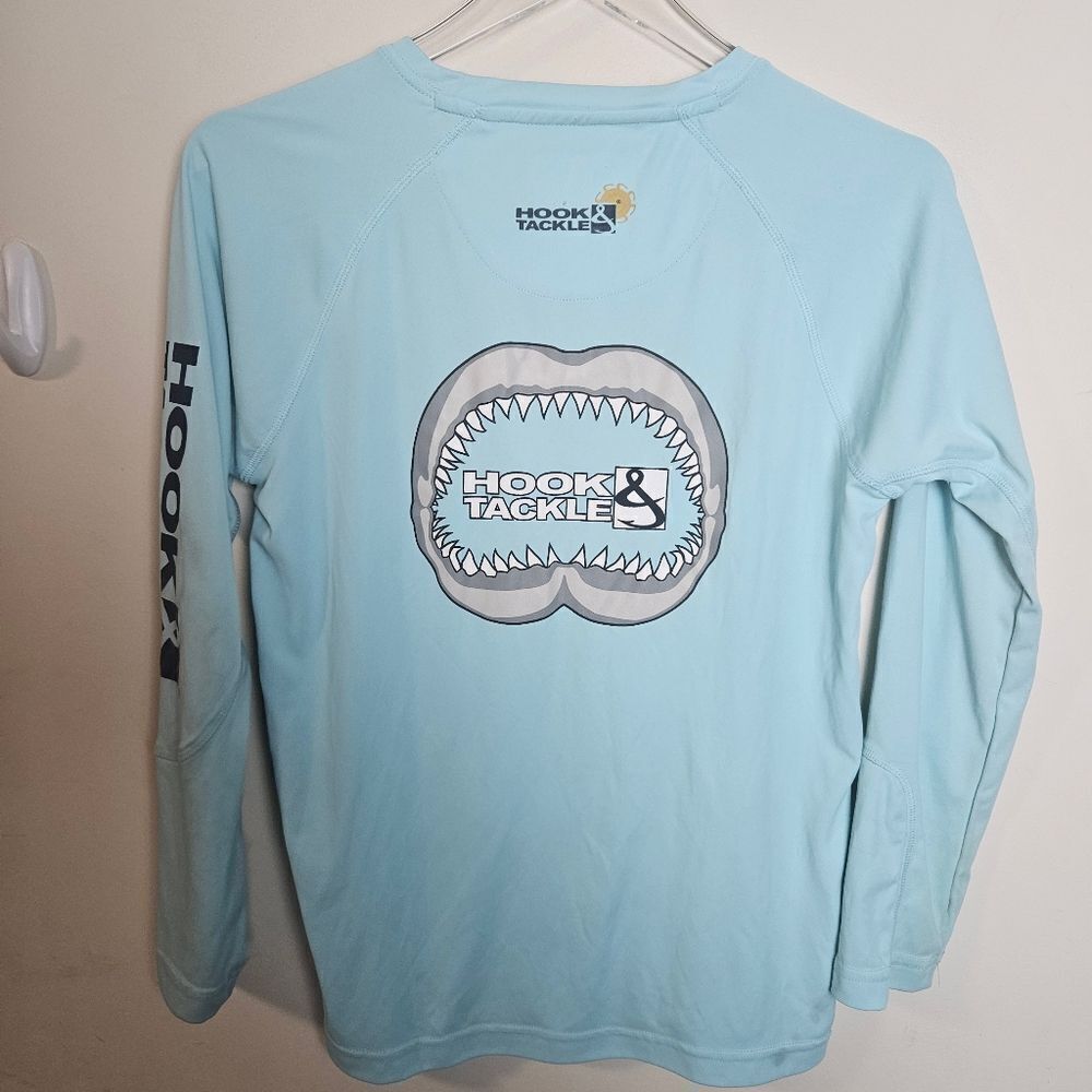 HOOK & TACKLE Youth Seamount Shark Wicked Dry & Cool Long Sleeve ShirtBlue Large